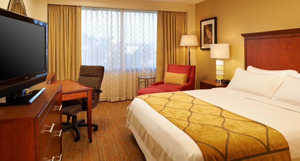 Enjoy modern amenities, savor fine dining in a convenient downtown location.