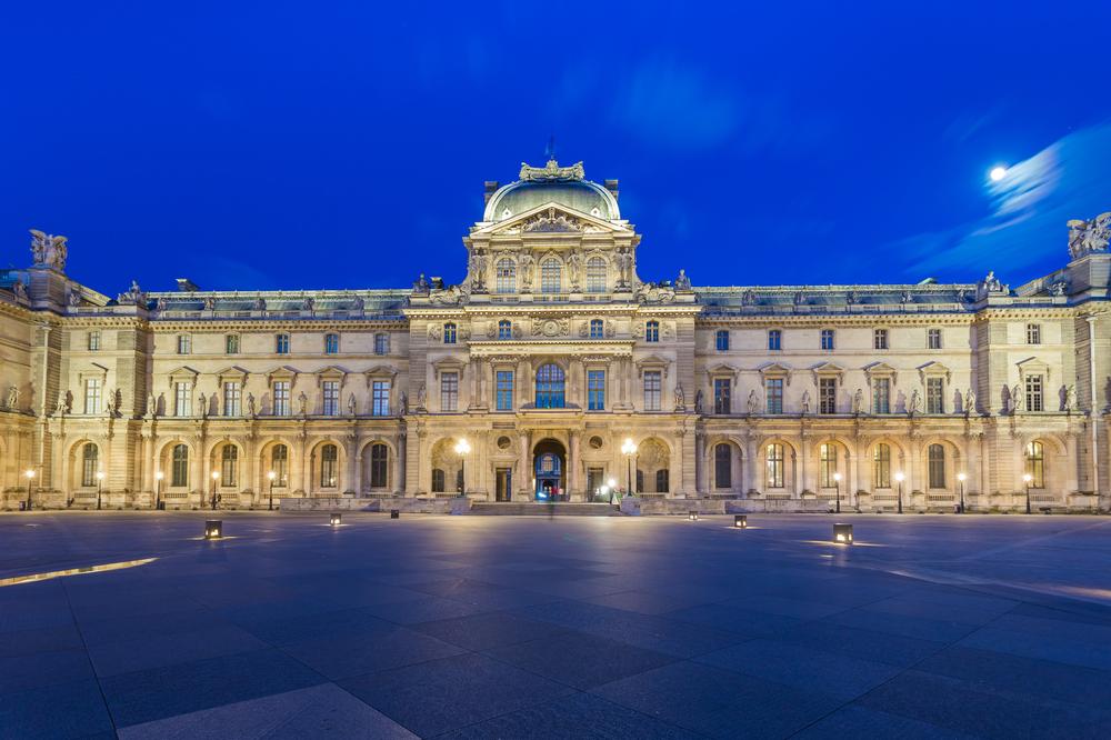 For Culture Seekers: Musee du Louvre