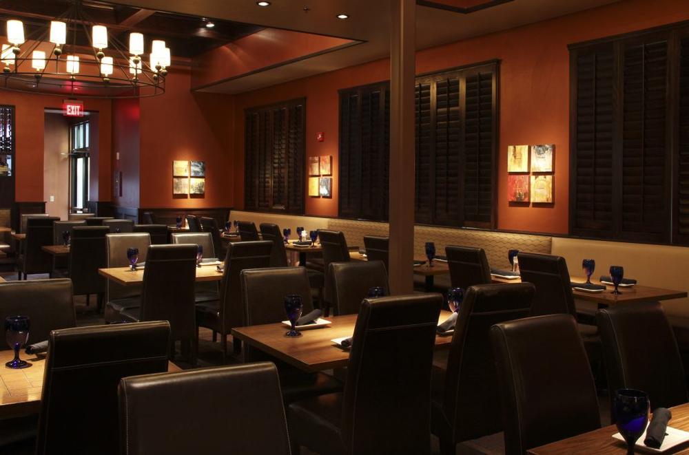 Raise a Glass and Indulge at Eno Vino Wine Bar & Bistro