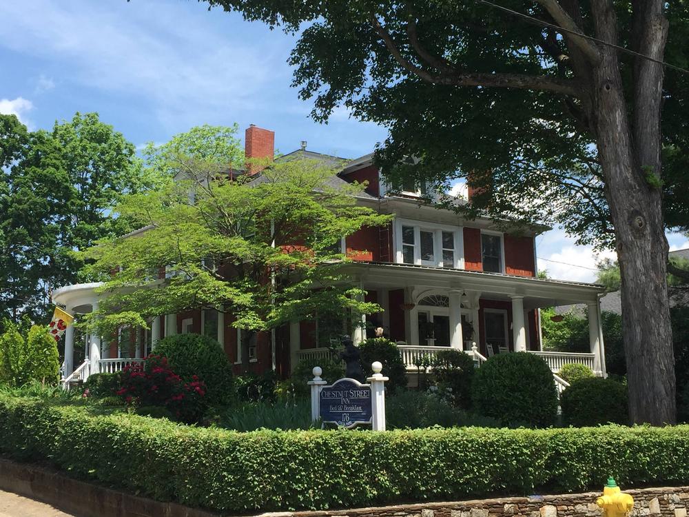 Enjoy Timeless Charm at Chestnut Street Inn