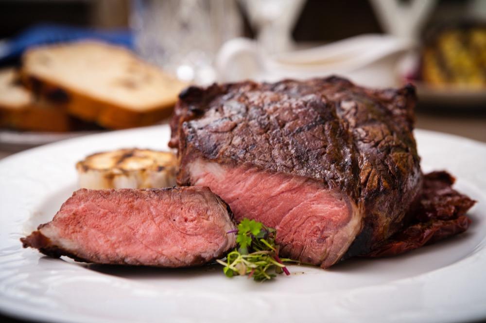 Savor Steakhouse Sophistication at BLT Steak