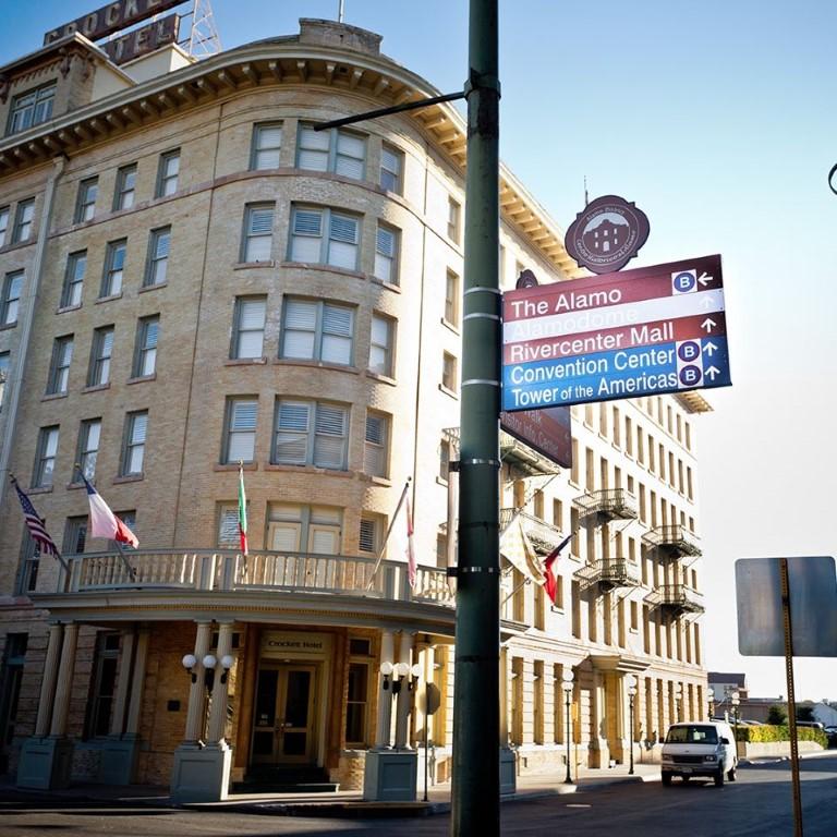 Stay near the Alamo and enjoy historic sights on a quick trip.