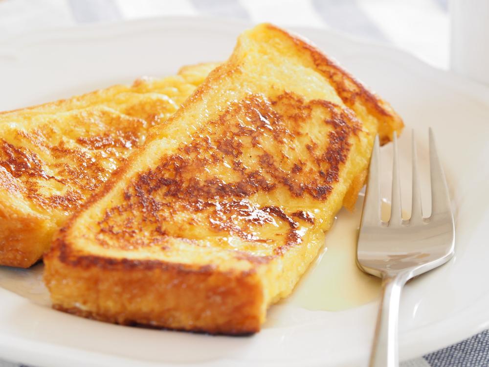 Grab a quick bite and enjoy an affordable, no-frills lunch downtown.