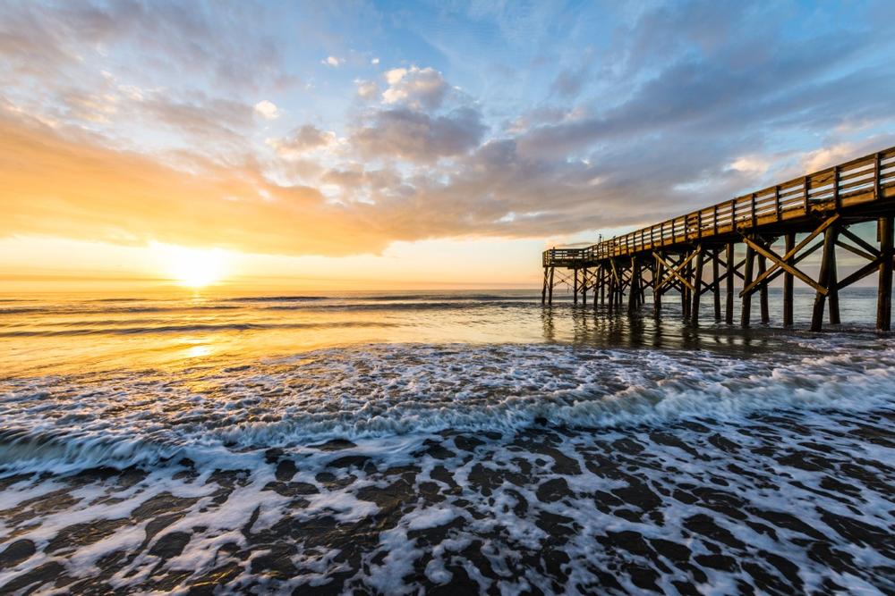 Unwind with Southern Shores and Golf Greens on Isle of Palms, South Carolina