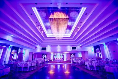 Wedding Venues Near Me: Grand Plaza