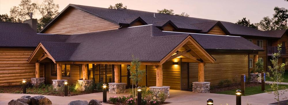 Reconnect with Nature and Comfort at Creekside Lodge