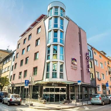 Best Western Art Plaza Hotel