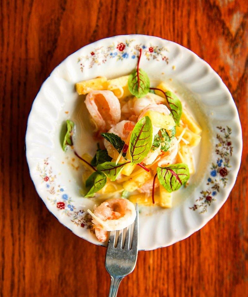 Get Hooked on Heat at Fish Cheeks