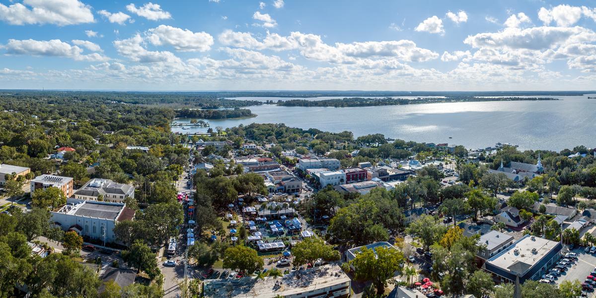 Mount Dora, Florida in November
