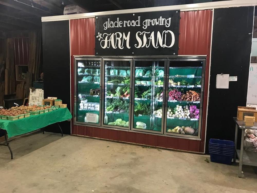 Visit this working farm and enjoy fresh food on a family-friendly trip.