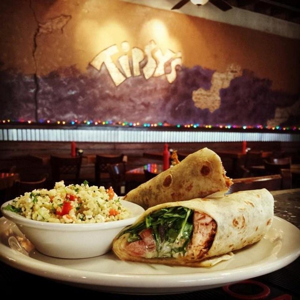 Kick Back With Coastal Eats and Lively Tunes at Tipsy McSways