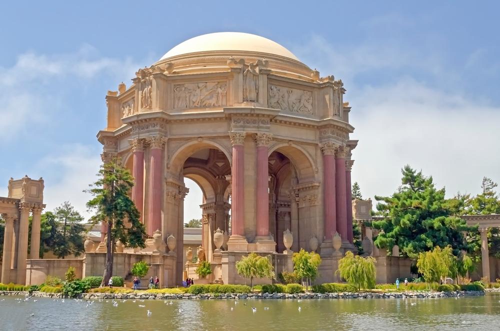 Marvel at Classical Beauty and Serene Views at the Palace of Fine Arts