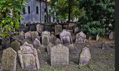 Old Jewish Cemetery