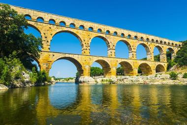 Stop for a photo at Pont du Gard Outside Avignon