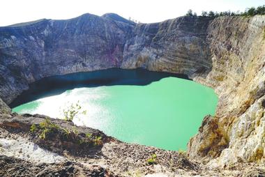 Kelimutu Volcano