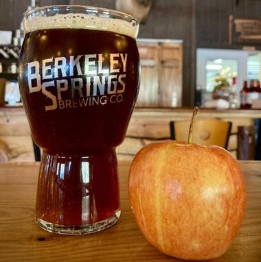 Take Your Date to the Berkeley Springs Brewing Company | Things to Do in Berkeley Springs, West Virginia