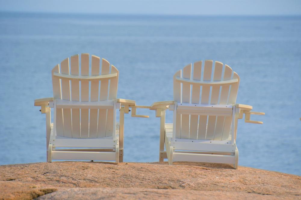 Explore Coastal Charm by Boat or Kayak Around the Thimble Islands