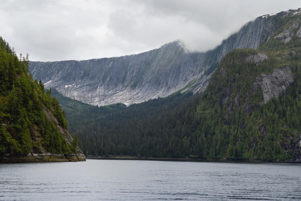 Kayak, Cruise, and Marvel at Towering Cliffs in Misty Fjords National Monument
