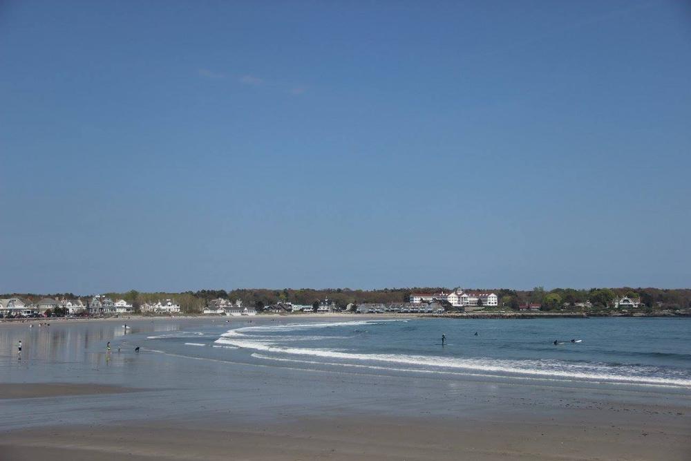 Walk along easy sandy shores and enjoy an affordable day by the ocean.