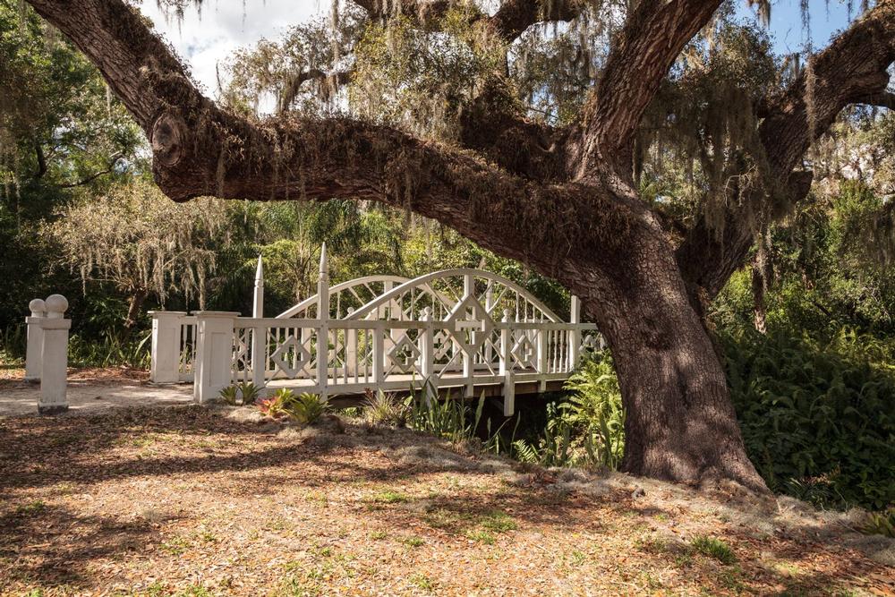 Time Travel Through Utopian Dreams at Koreshan State Historic Site