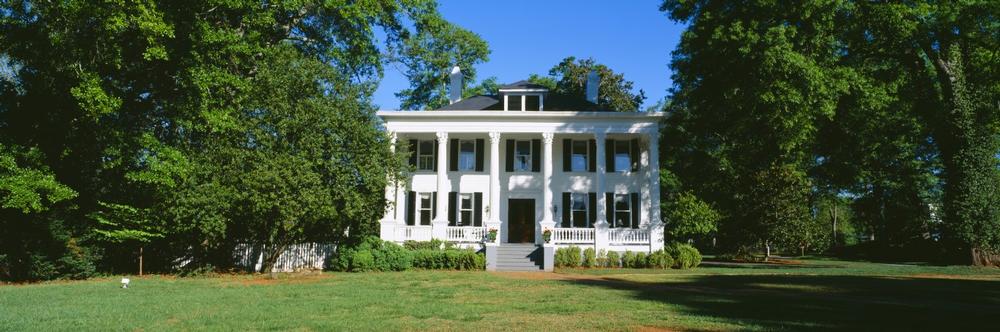 Tour the Grandeur of the Old South at Heritage Hall