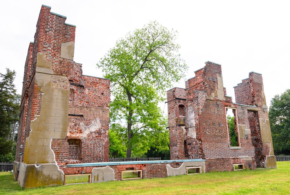 Walk through ancient ruins and explore exciting early American sights.