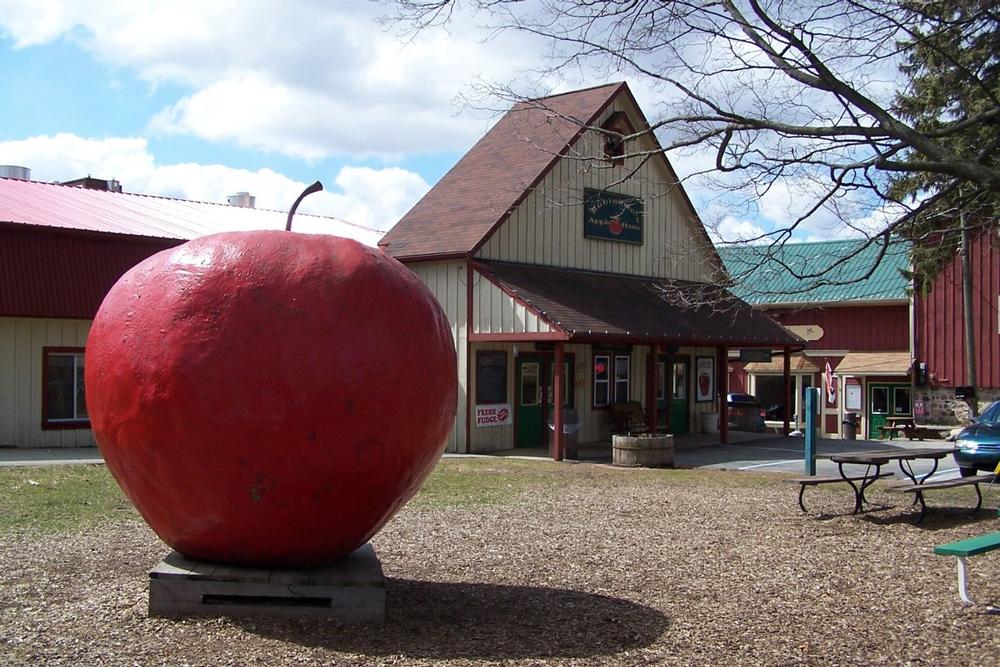 Robinette's Apple Haus & Winery