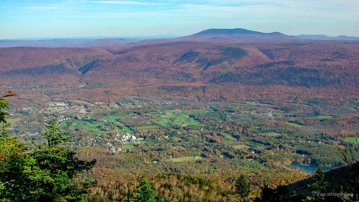 We hiked on a crisp October morning so that I could snap this photo of Vermont fall foliage.