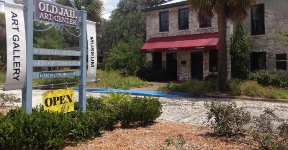 Explore Regional History at the Old Jail Art Center & Museum
