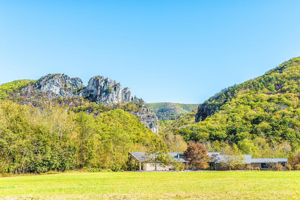 Explore exhibits and look at scenic overlooks on an easy educational visit.