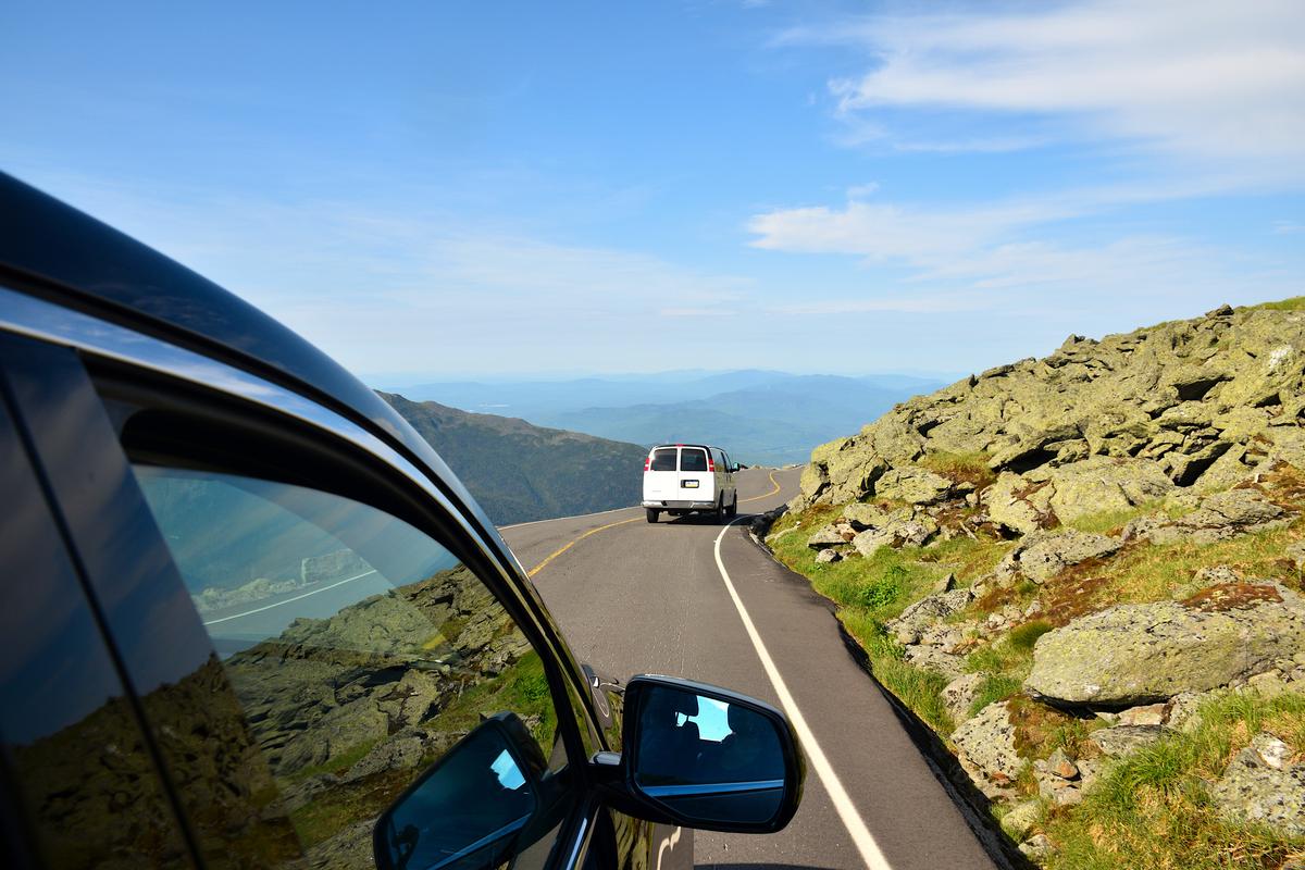 Drive scenic routes, admire breathtaking summit views and rugged landscapes.