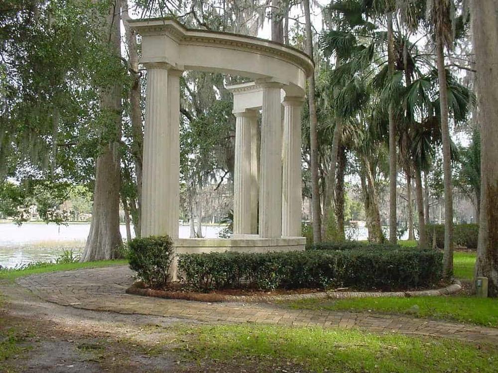 If You Love Serene Escapes, Relax at Kraft Azalea Gardens