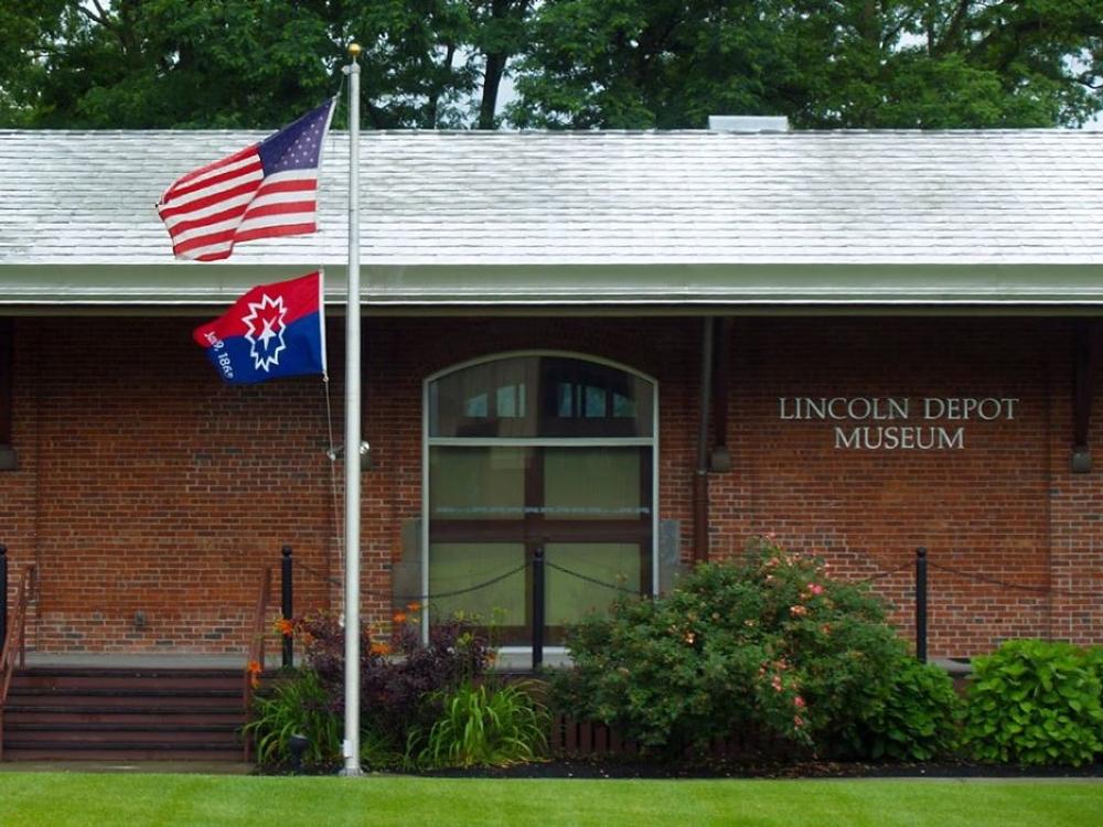 Learn Civil War History at the Lincoln Depot Museum