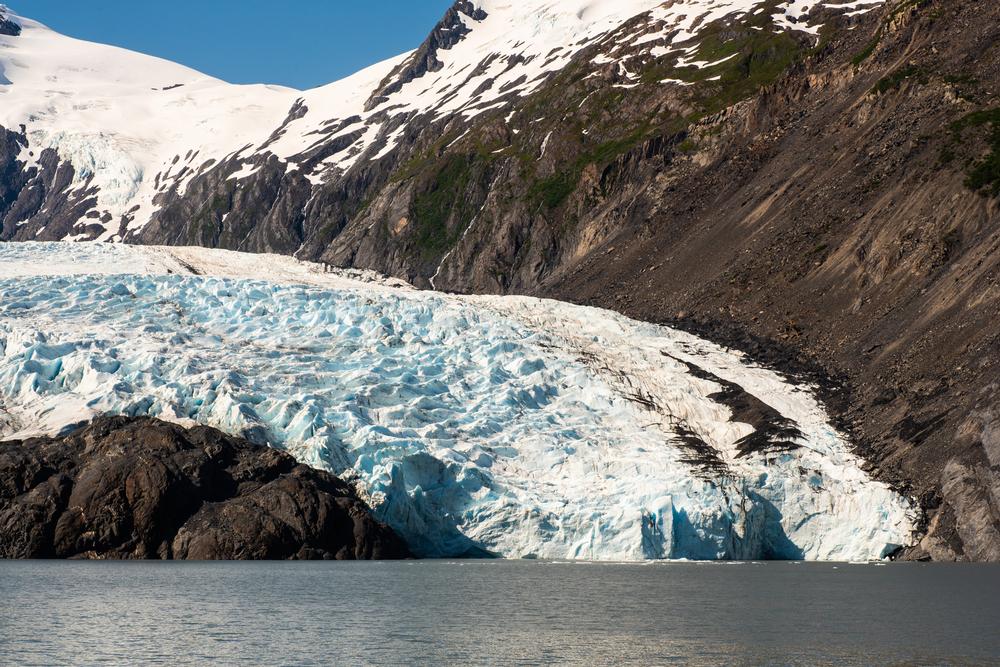 Portage Glacier Cruises