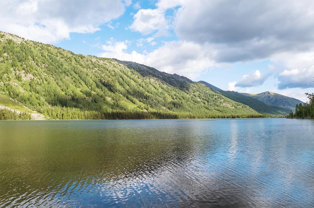 Admire mountain views and enjoy a quick, scenic stop.