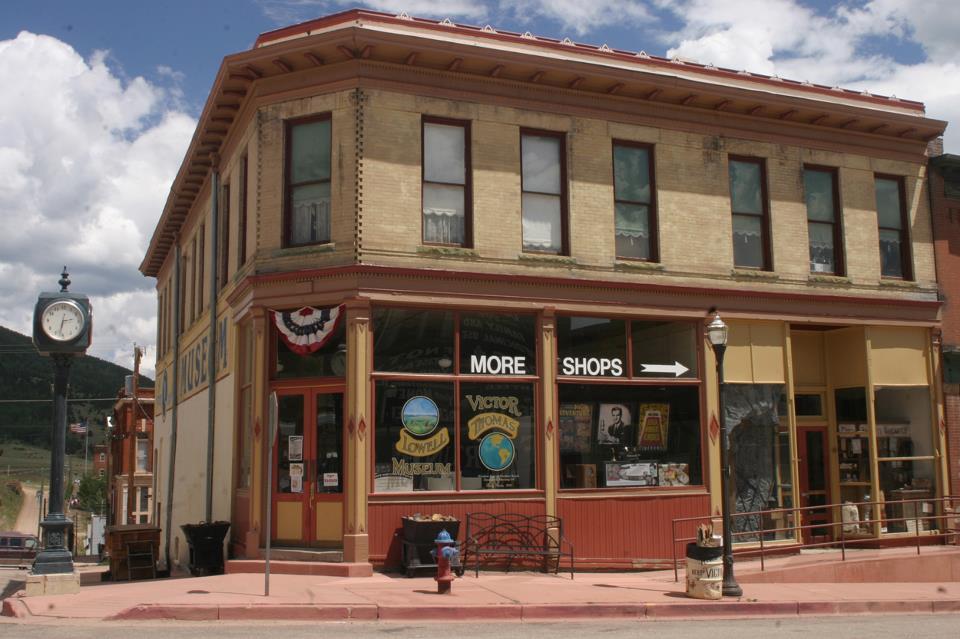 Uncover Tales of Adventure and Broadcasting at The Victor Lowell Thomas Museum