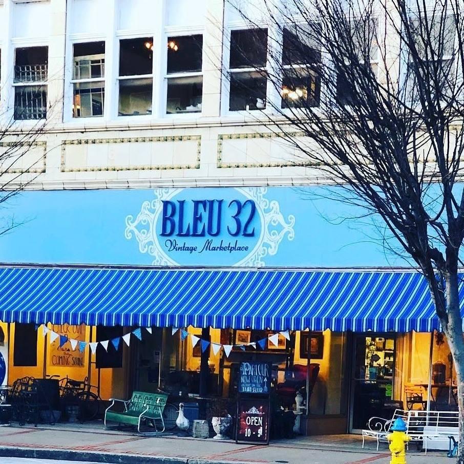 Hunt for Vintage Treasures at Bleu 32 Marketplace