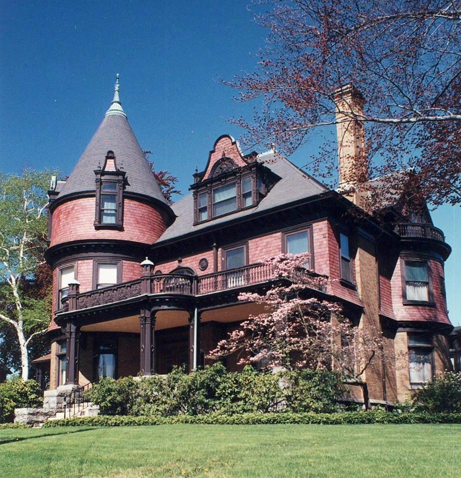 Step Into Victorian Elegance at the Hotchkiss-Fyler House Museum
