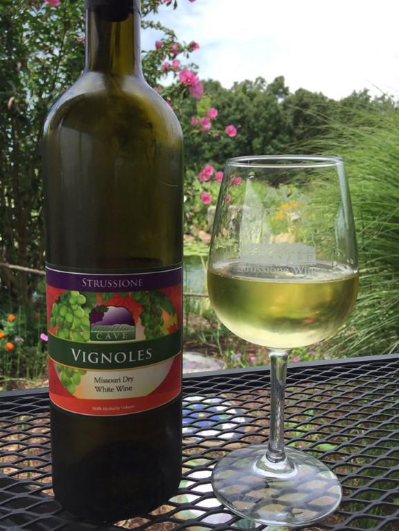 Unwind with a Tasting at the Scenic Cave Vineyard