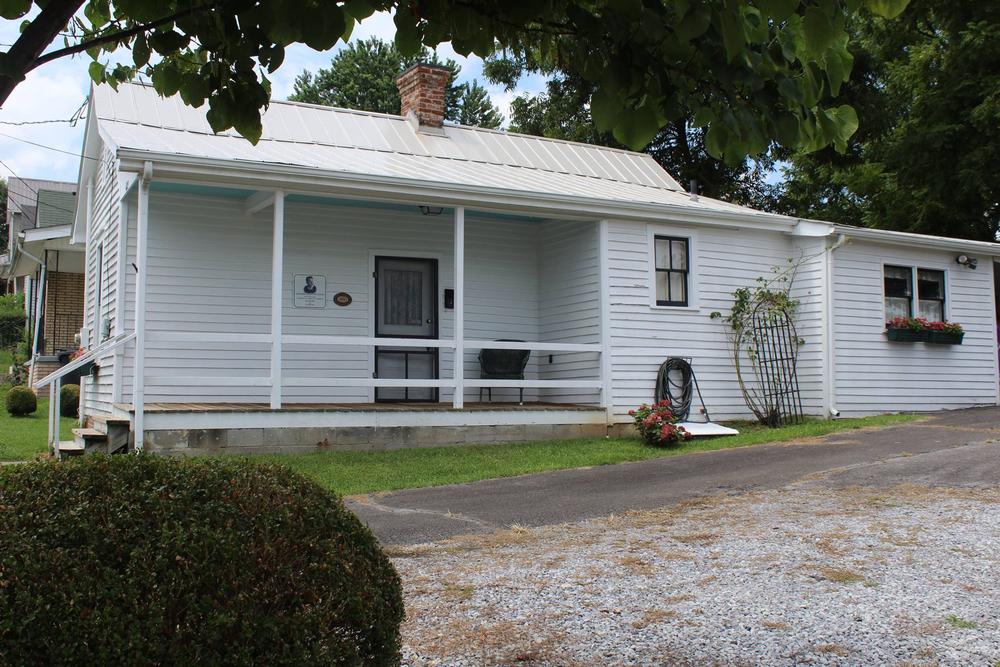 Visit the birthplace of a legend and enjoy a quiet historic stop.