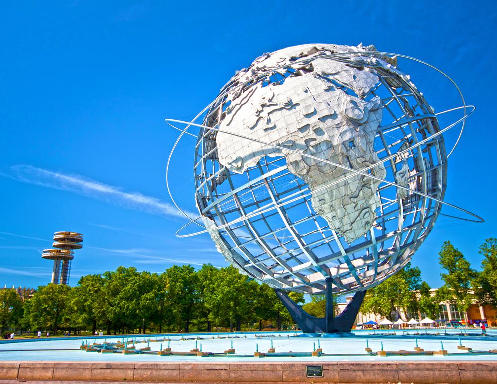 Walk scenic paths, explore iconic landmarks and historic World’s Fair sites.