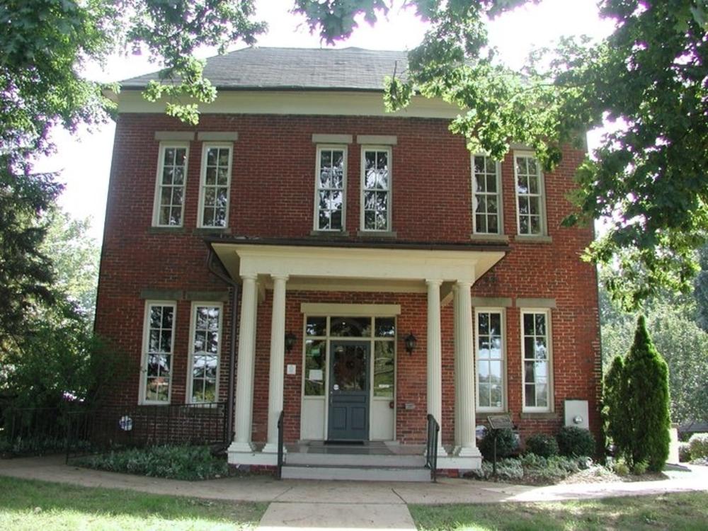 Explore Local Heritage at the Fairfax Museum and Visitor Center