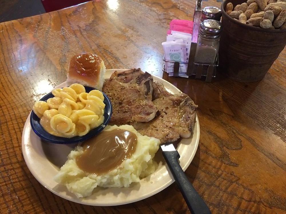 Grab a Bite of Southern Flavor at Puffabellys