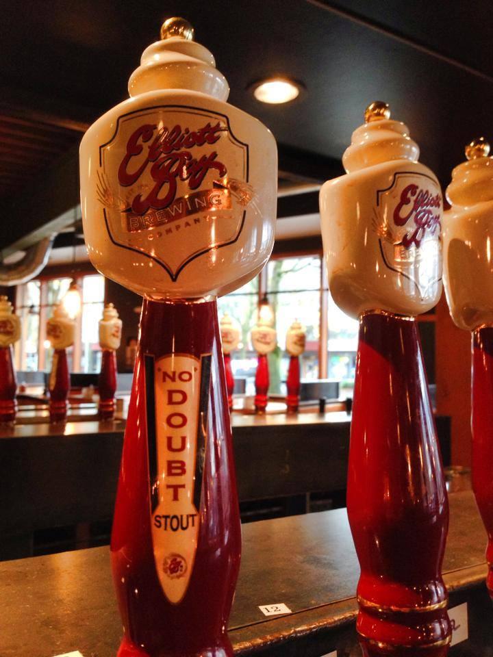 Have lunch at Elliott Bay Brewing Company