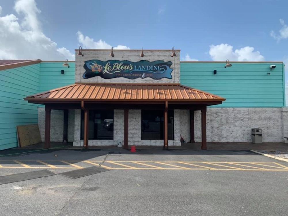 Feast on Cajun Cuisine at LeBleu's Landing