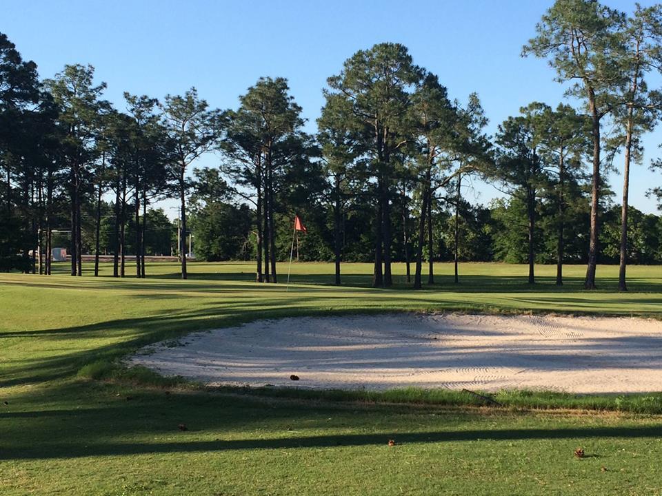 Play at Eagle Springs Golf and Recreation Park