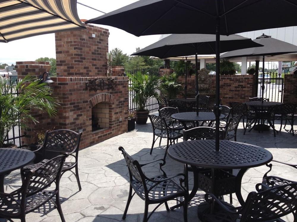 If You Crave Comfort Food Classics, Dine at Baker’s Restaurant