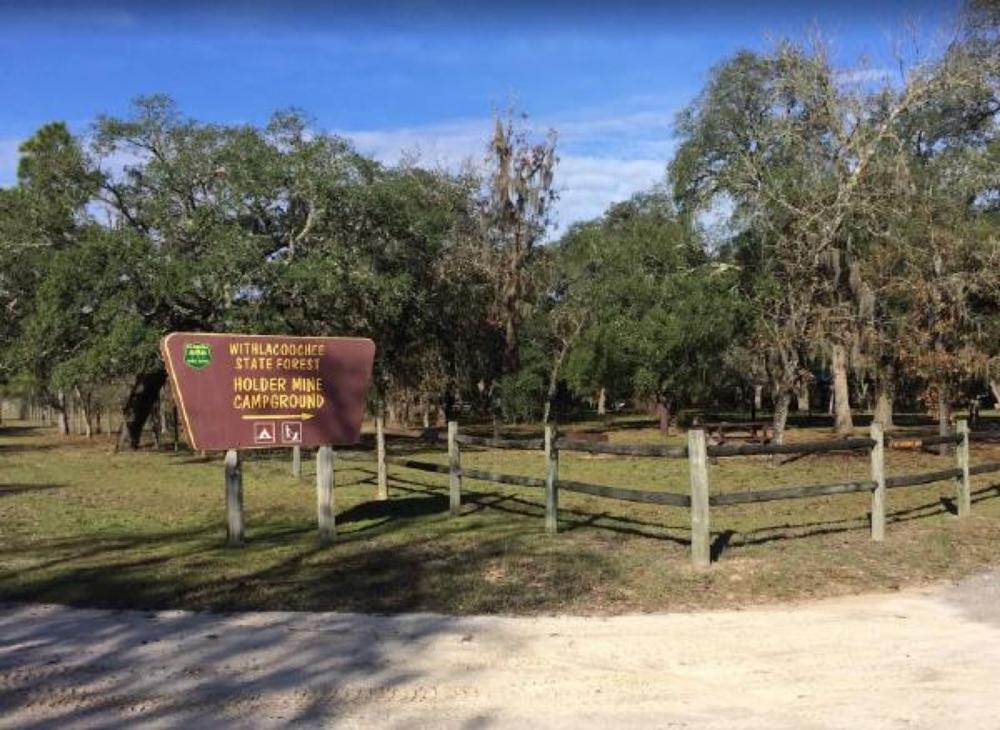 Camp under the stars and enjoy exciting trails in a quiet natural setting.