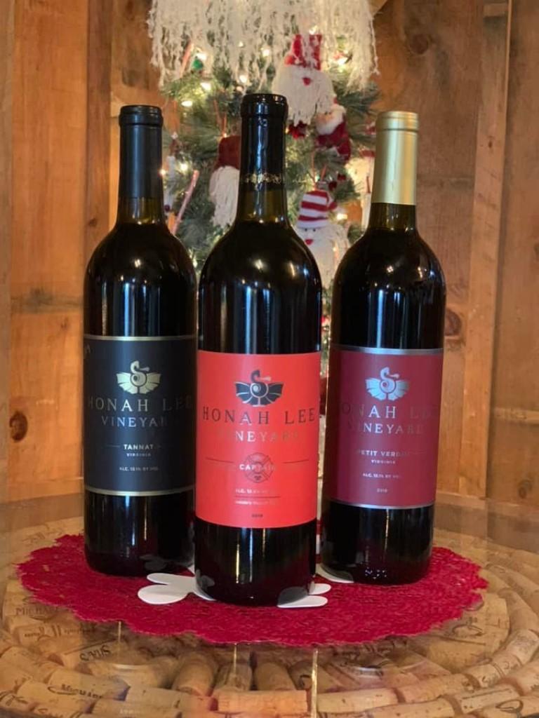 Raise a Glass to Family-Grown Flavor at Honah Lee Vineyard