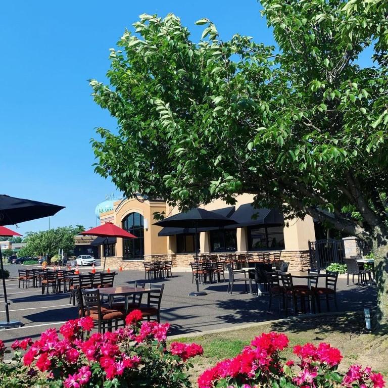 Dine Like a Local: Enjoy Comfort Food and Warm Hospitality at Larry’s II Restaurant